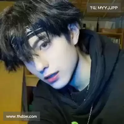 葛昀